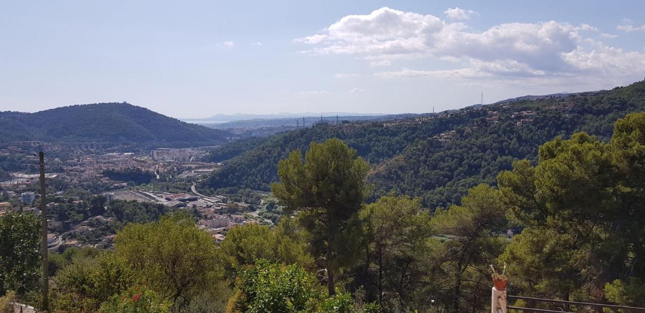 Le Chalet De La Pierreraie Cote D'Azur Piscine Terrasse Et Vue Mer Drap Eksteriør billede